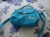 Bolsa SINTÉTICO  nas cores:azul pscina e rosa coral